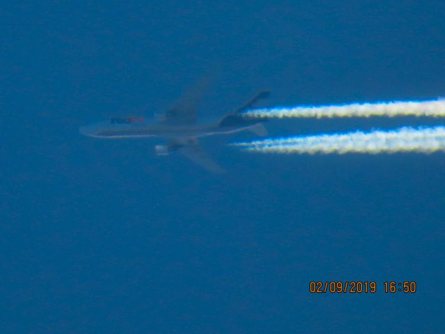 Boeing MD-11 (N598FE)