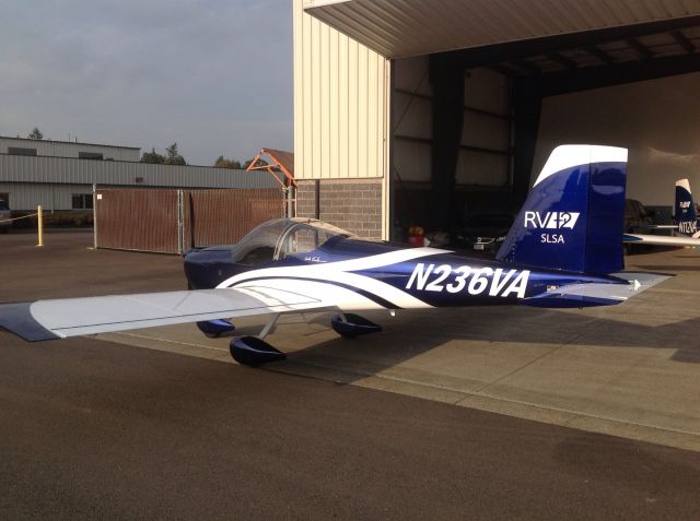 Vans RV-12 (N236VA)