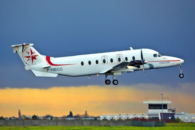 Beechcraft 1900 (F-HBCC) - Take-off. View from "Rue des Avernaises"