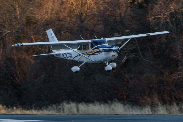 Cessna Skylane (N2270Q)