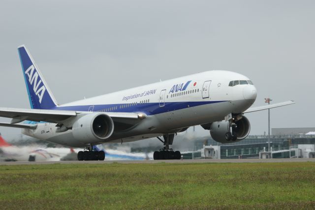 Boeing 777-200 (JA714A) - 23 August 2015: HKD-HND.