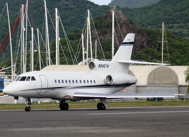 Dassault Falcon 900 (N945TM)