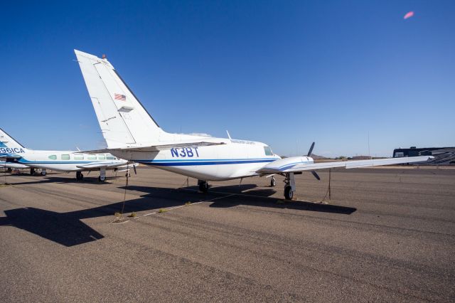 Piper Navajo (N3BT) - Spotted at KBXK on November 09 2020