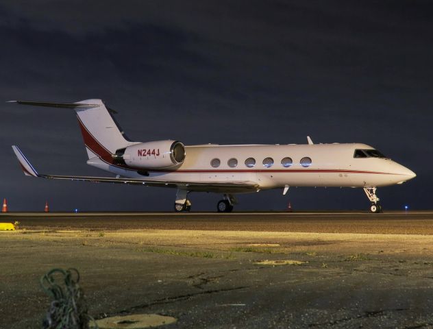 Gulfstream Aerospace Gulfstream IV (N244J) - KBJC 6/3/2015