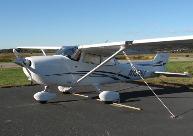 Cessna Skyhawk (N13151)