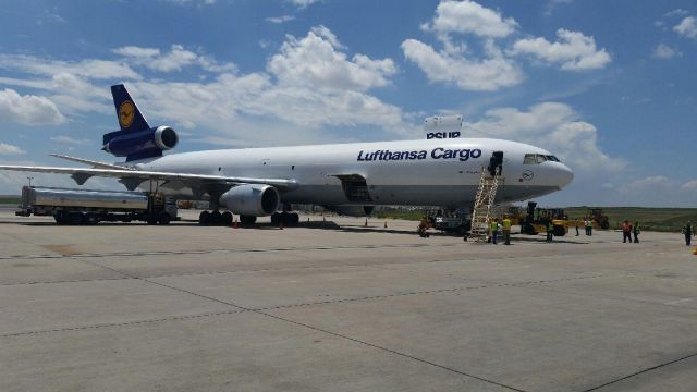 Boeing MD-11 (D-ALCL) - First Lufthansa MD11 I have seen at DIA.