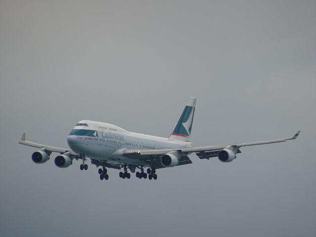 Boeing 747-400 (B-HKT)