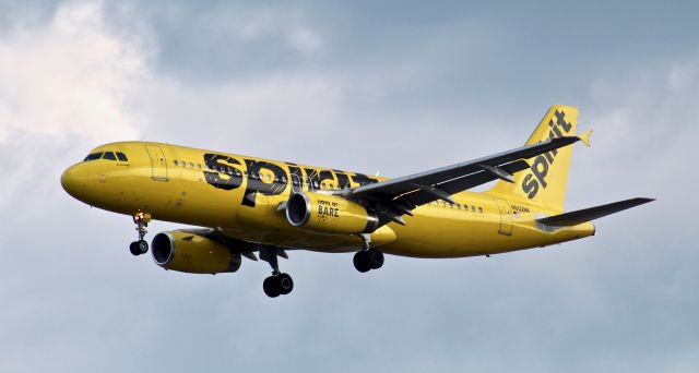 Airbus A320 (N602NK) - Spirit A320 landing on runway 04R at Boston.