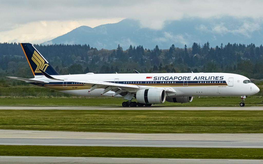 Airbus A350-900 (9V-SMY)