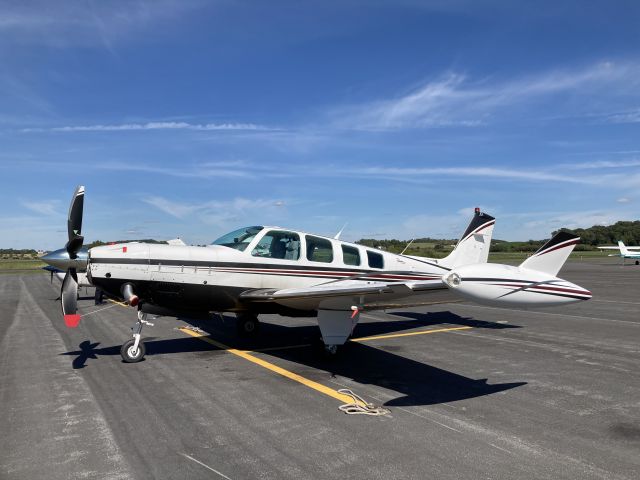 Beechcraft Bonanza (36) (N5535W)