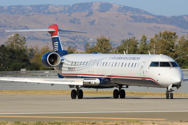 Canadair Regional Jet CRJ-900 (N245LF)