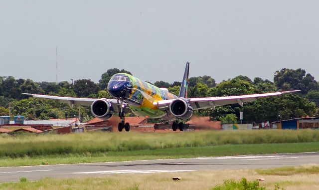 EMBRAER ERJ-190-400 (PS-AEF)