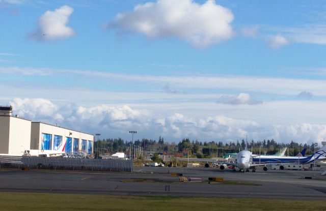 Cessna Skyhawk (N747BC) - Boeing Dreamlifter N747BC Taxiing & departure from Boeing Everett Facility/Paine Field, Snohomish county Airport Oct 17, 2012