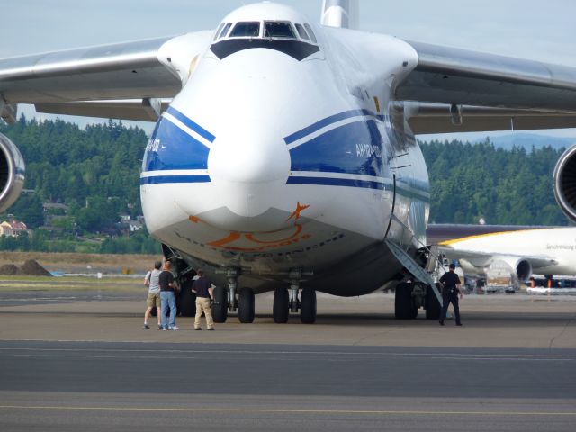 Antonov An-124 Ruslan (RA-82079) - Customs officer does a walk around.