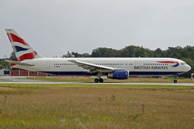 BOEING 767-300 (G-BNWB)