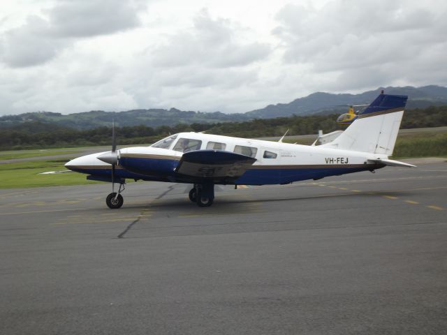 Piper Seneca (VH-FEJ)