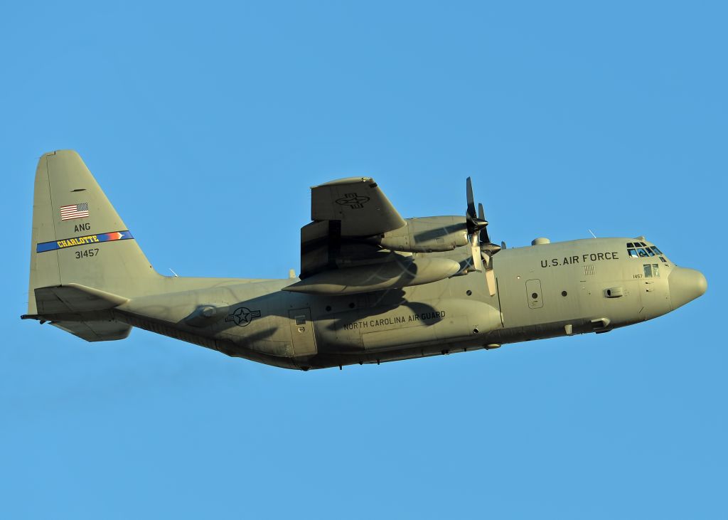 Lockheed C-130 Hercules (93-1457)