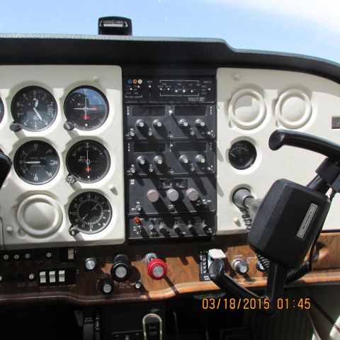 Cessna Skylane (N1977F) - Cockpit Dash