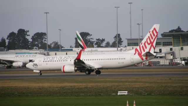 Boeing 737-800 (VH-YIR)