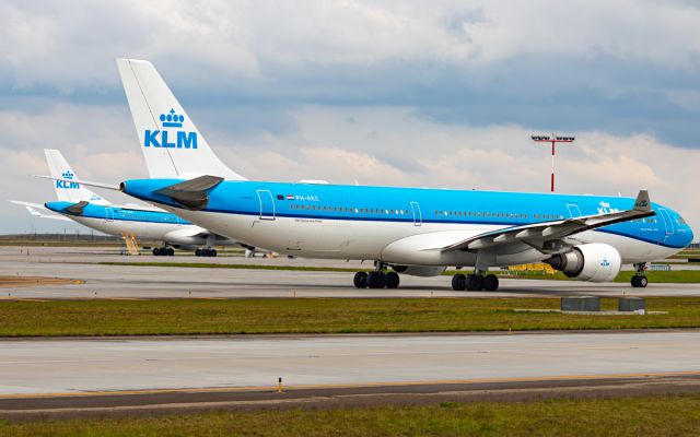 Airbus A330-300 (PH-AKE)