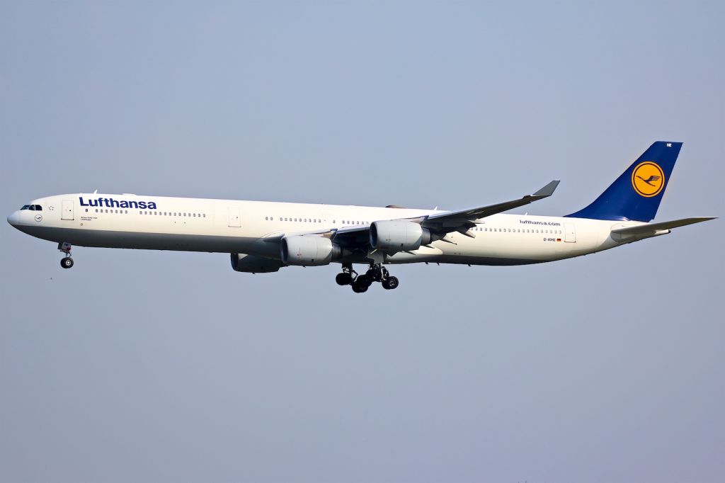 Airbus A340-600 (D-AIHE)