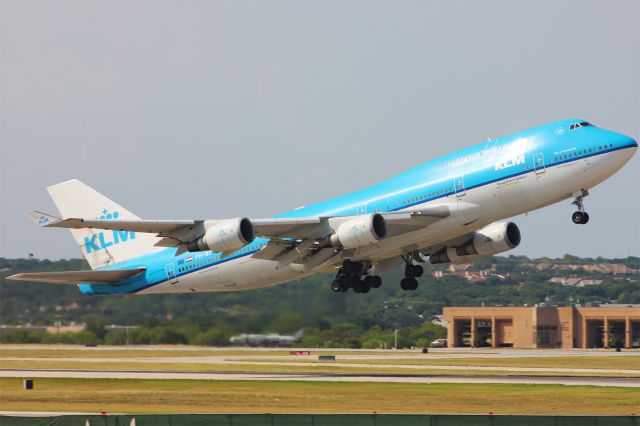 Boeing 747-400 (PH-BFE) - 7/9/12