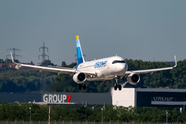 Airbus A320 (D-AIUR)