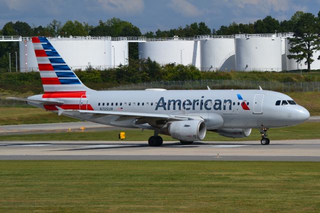 Airbus A319 (N705UW) - departing KCLT - 10/8/18