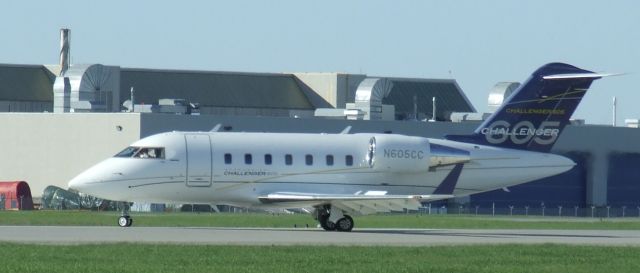 Canadair Challenger (N605CC)