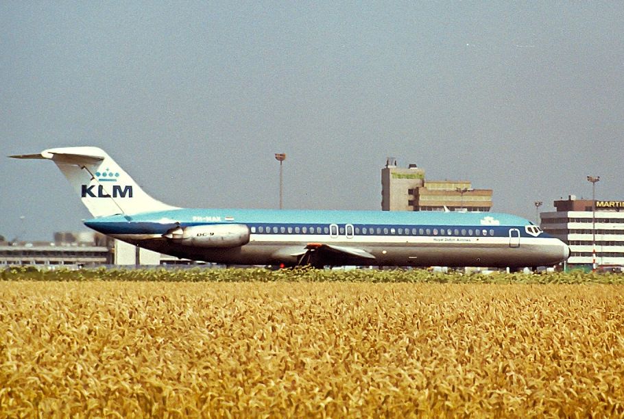 Douglas DC-9-10 (PH-MAX) - KLM DC-9-32 cn47514 PH-MAX ex Martinair; archief jun82