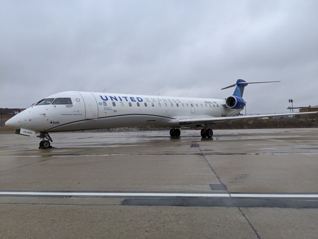 Canadair Regional Jet CRJ-700 (N506GJ) - One of the recently renewed CRJ-550s for UA flying under GJS.