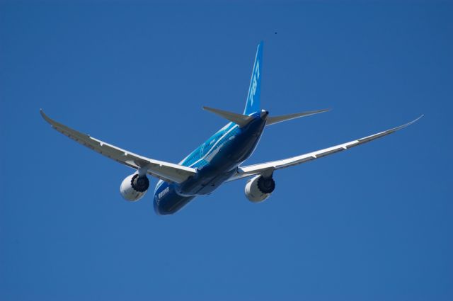 Boeing 787-8 (N787BA)