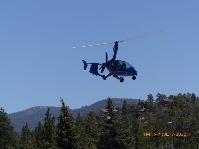 N518EA — - Landing at Big Bear City Airport