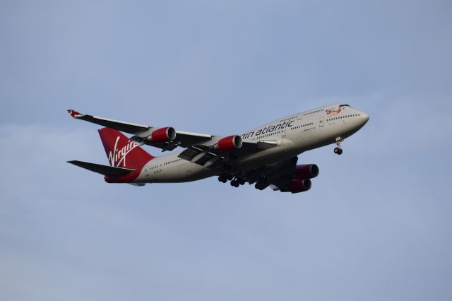 Boeing 747-400 (G-VLIP) - MSN 32338 Final approach KMCO 27DEC15