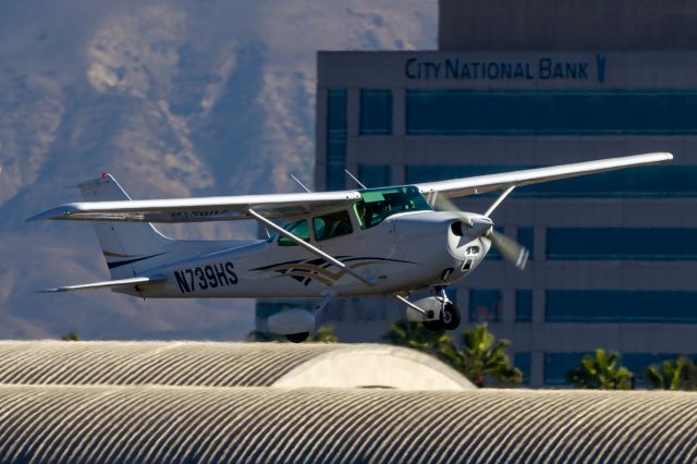 Cessna Skyhawk (N739HS)