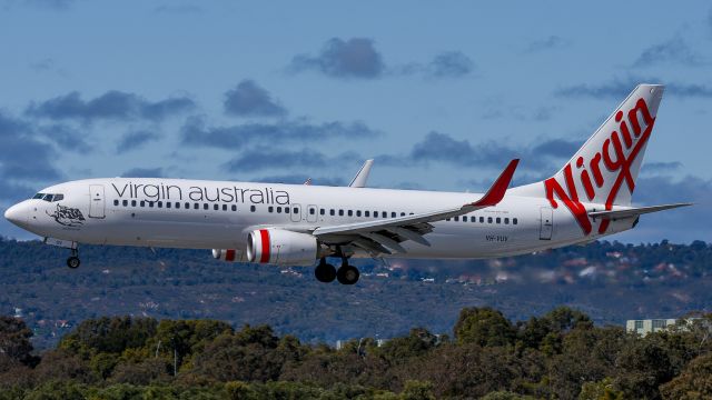 Boeing 737-800 (VH-VUV)