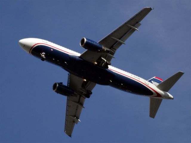 Airbus A320 (N647AW) - AWE597  A320 Phoenix Sky Harbor Intl (KPHX) --San Jose(KSJC) 2015-02-02 15:16 MST 2015-02-02 15:52 PST