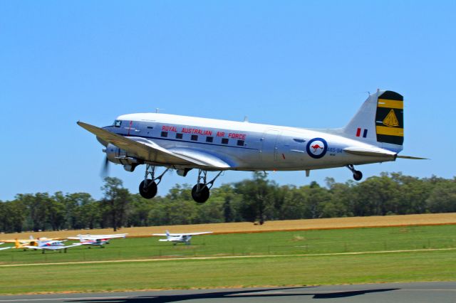 Douglas DC-3 — - Temora air show 2015