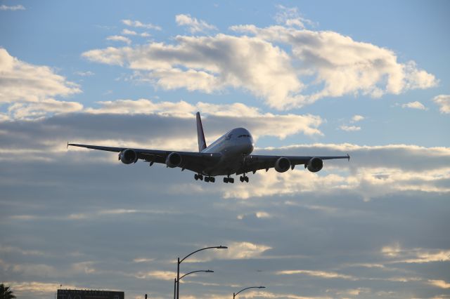 Airbus A380-800 (VH-OQA)