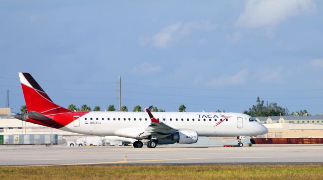 Embraer ERJ-190 (N938TA) - 1-7-2018