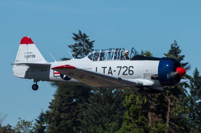 North American T-6 Texan (N92761)