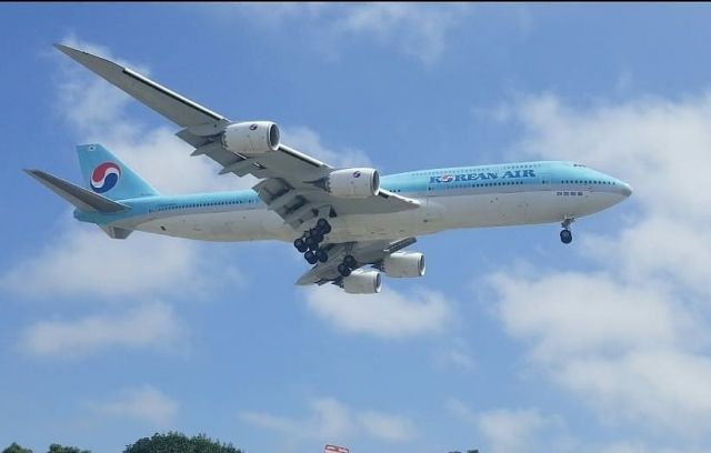 HL7632 — - Korean Air 747-8i first visit to LAX 24R in 2021.