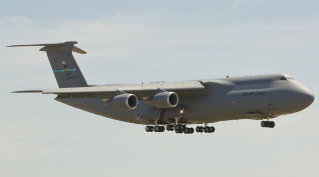 LOCKHEED C-5 Super Galaxy (86-0017) - Assigned just one month ago to Travis AFB; in fact, so recently that it still displays a Dover AFB tail flash, this Lockheed C5M Super Galaxy awes a crowd of 85,000 people as it completes a demo flight.  This flight took place on Saturday, May 3rd.  The two-day show, which also featured an appearance by the USAF Thunderbirds, came to a tragically early conclusion earlier today, May 4, with the fatal crash of a performer.