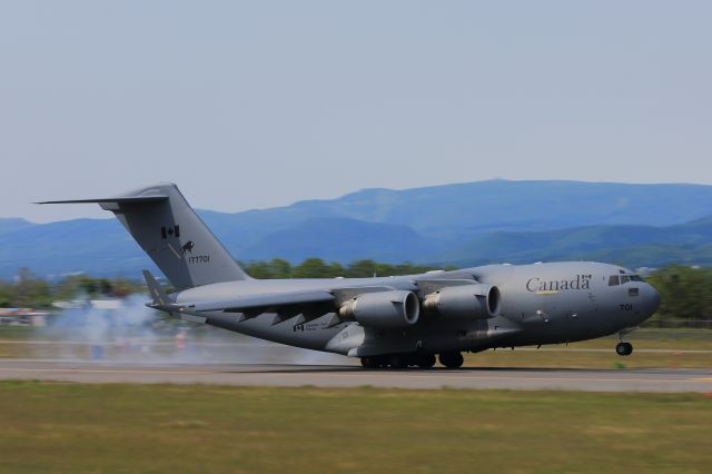 Boeing Globemaster III (17-7701) - Canadian Armed Forces /　Boeing C-17 GlobemasterIII(177701)br /6.JUNE.2015 HAKODATE