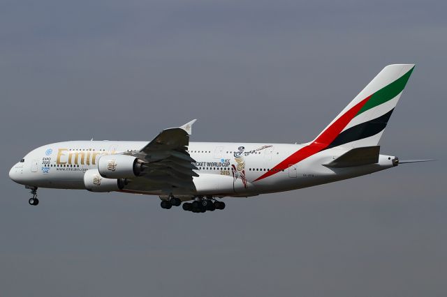 Airbus A380-800 (A6-EEQ) - date: 07-Apr-2015