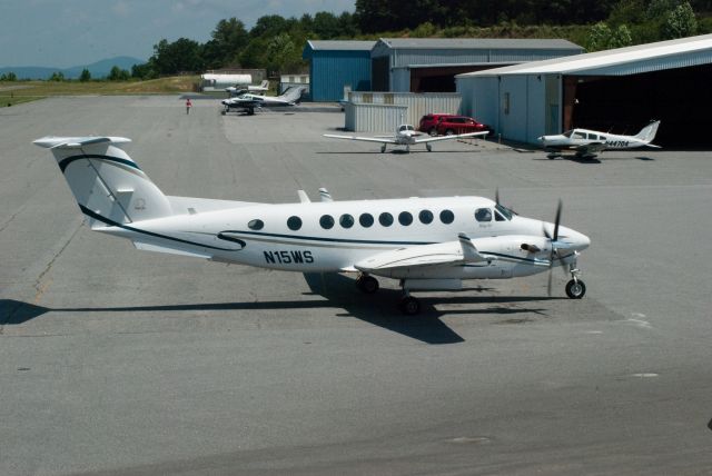 Beechcraft Super King Air 350 (N15WS)