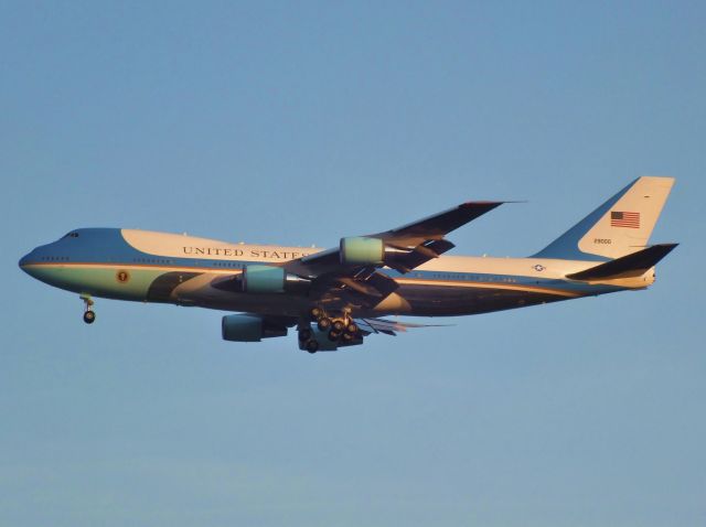 Boeing 747-200 (92-9000) - United States Air Force One