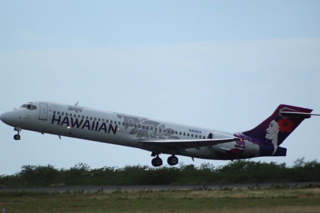 Boeing 717-200 (N490HA)