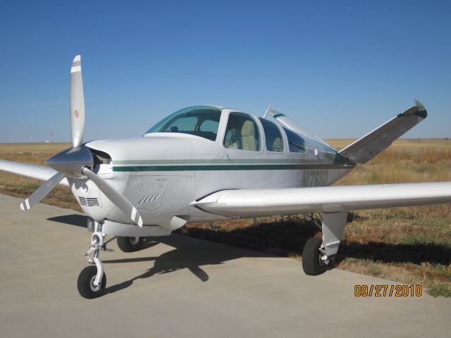 Beechcraft 35 Bonanza (N17650)