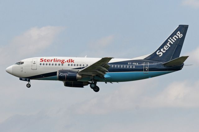 Boeing 737-500 (OY-MAA)